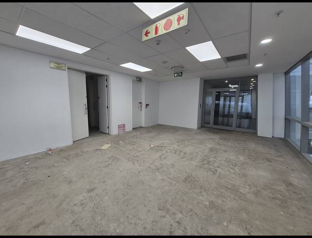 1,753M² OFFICE TO LET IN SANDTON CENTRAL